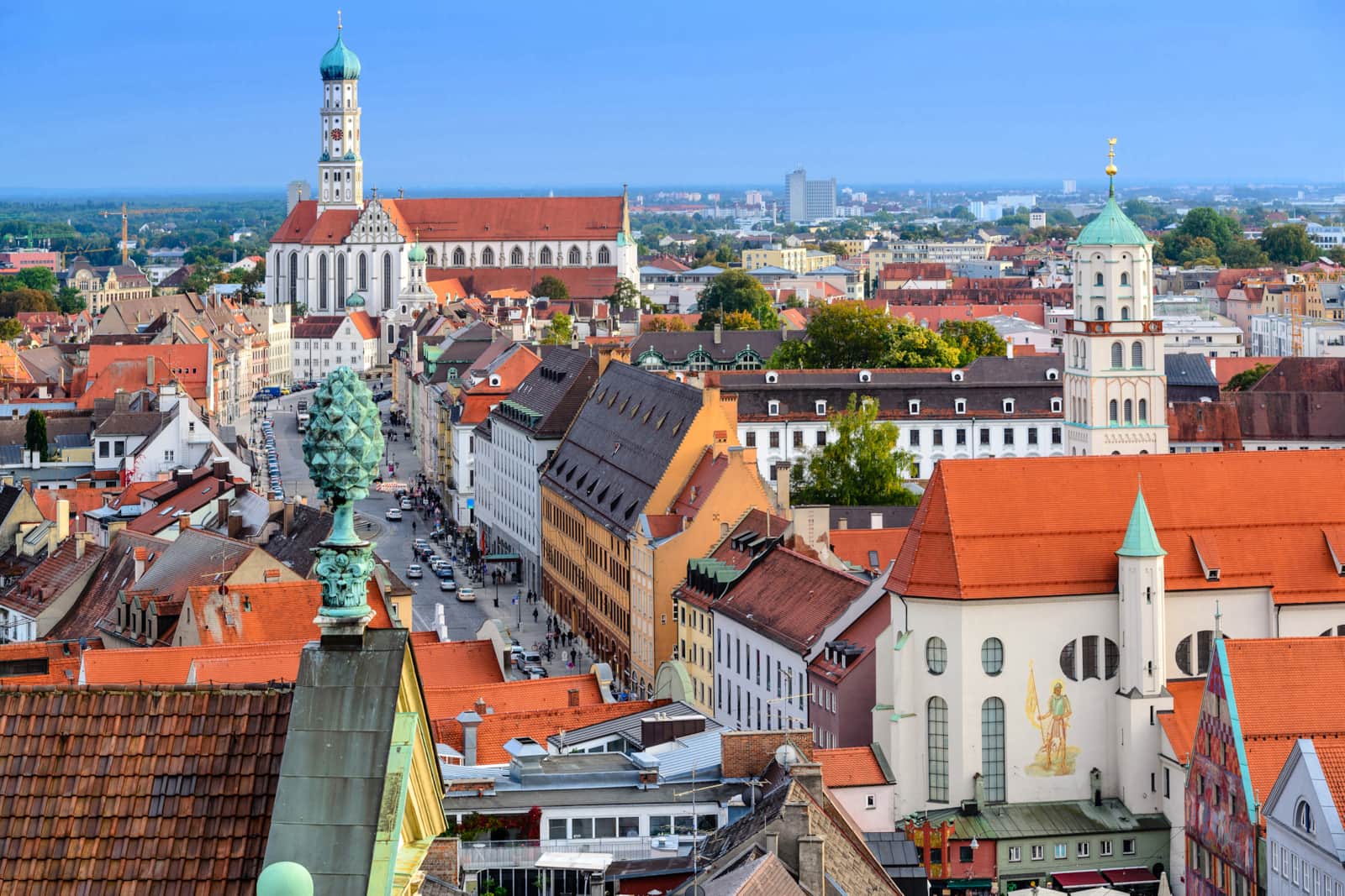 Augsburg mit historischer Altstadt und Stadtblick