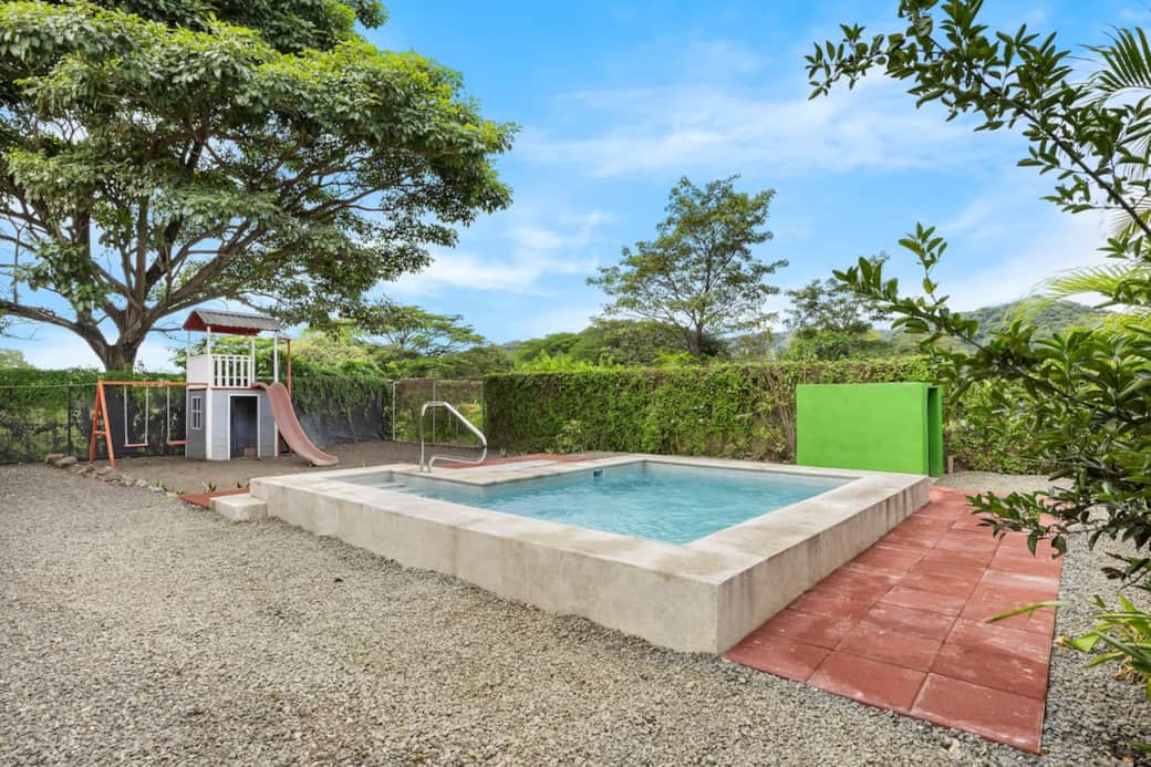 Pool designed for fun and relaxation, ideal for families with kids 