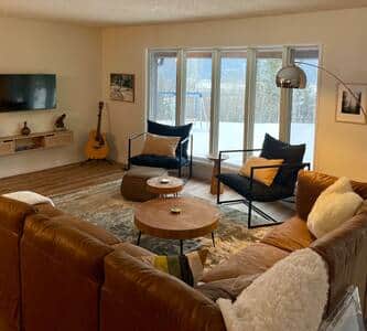 Main Livingroom