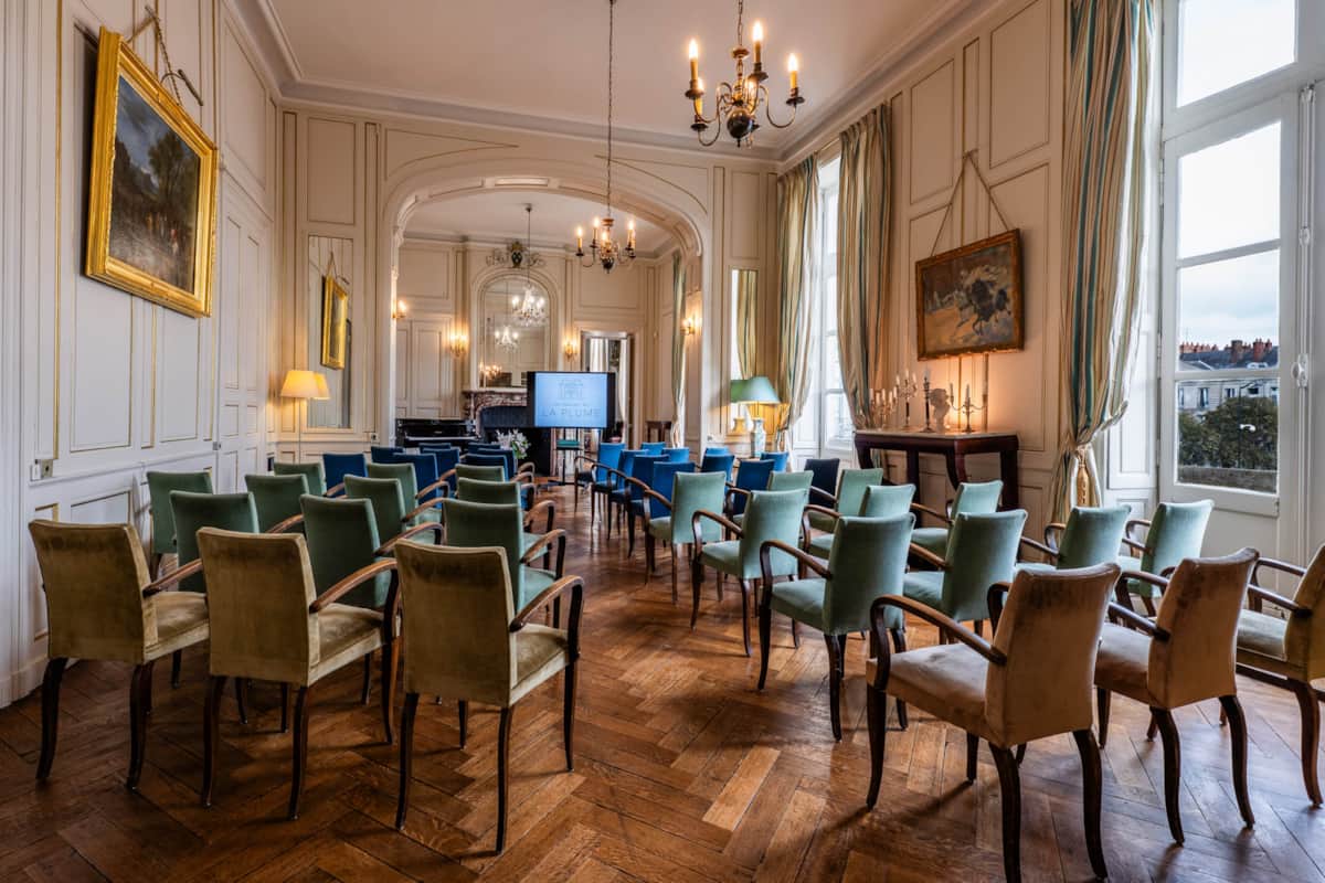 Grand salon des Salons de la Plume - Nantes Cathédrale