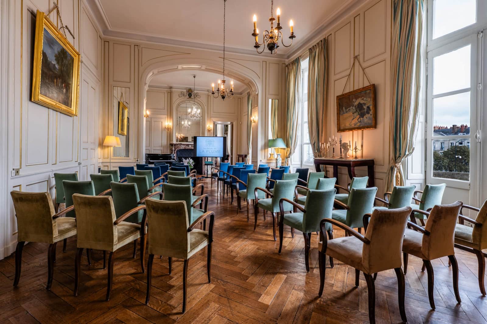 Vue d’ensemble des Salons de la Plume