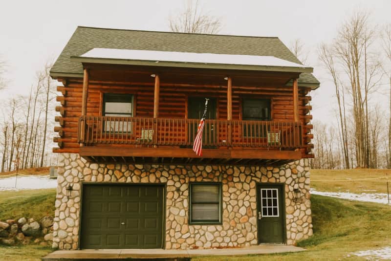 Cabin 2388 - Appealing Log Cabin at Beaver Creek Resort — Bagley Township — vacation rental