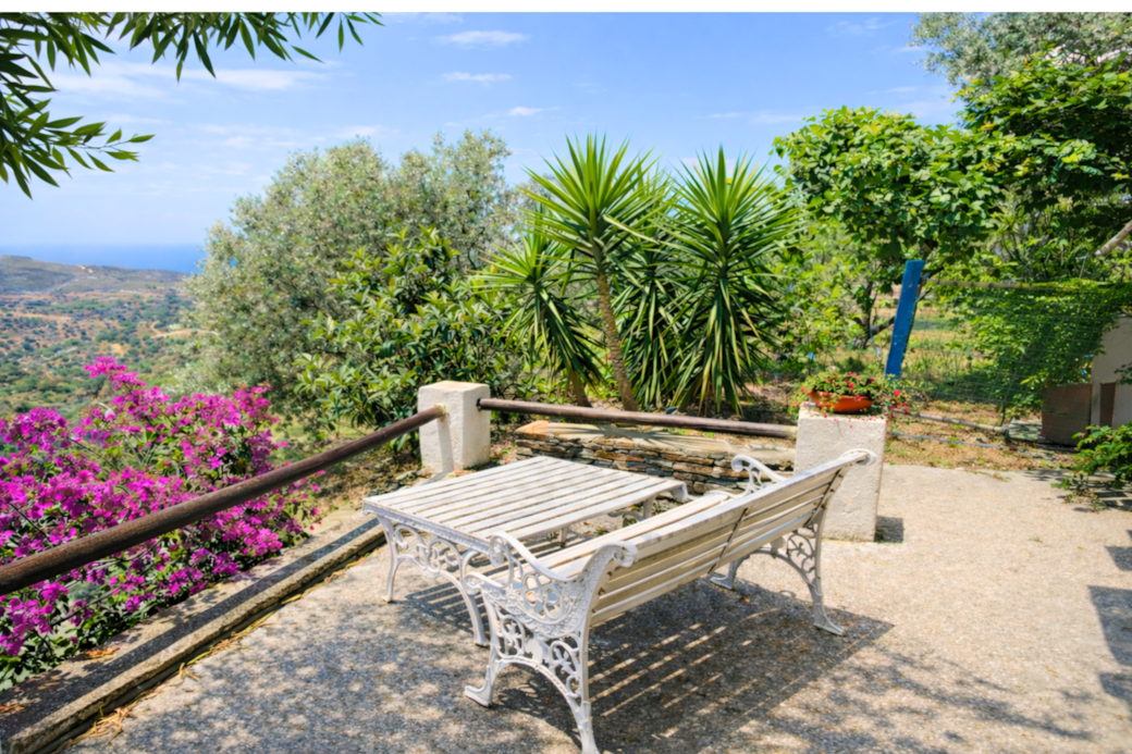 The Stone Suites - Villa Kotseli _ Gardne view