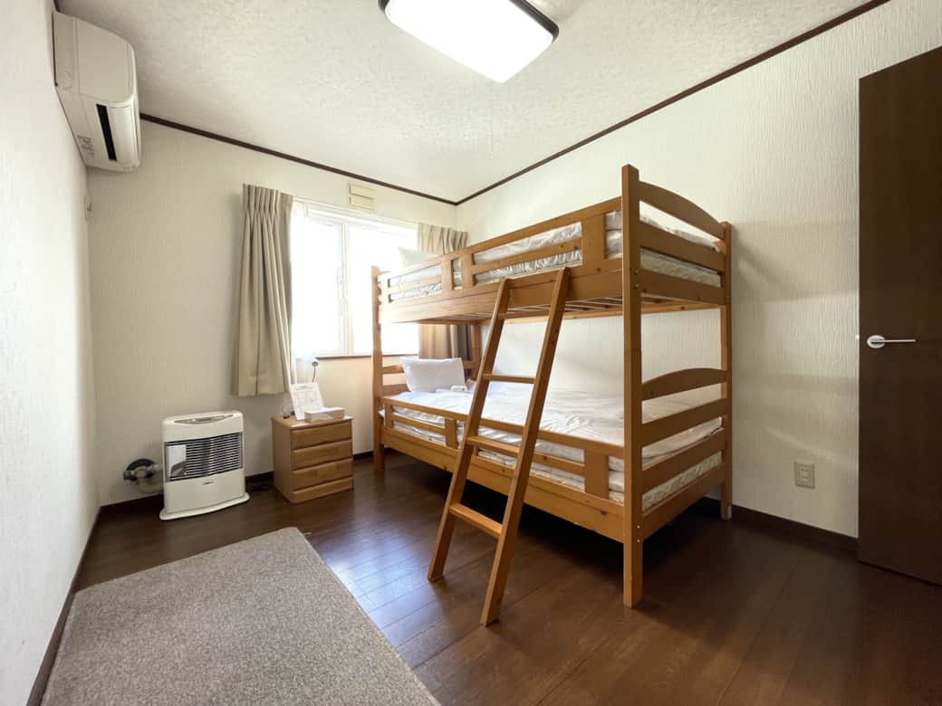 Mountain View Lodge Bedroom