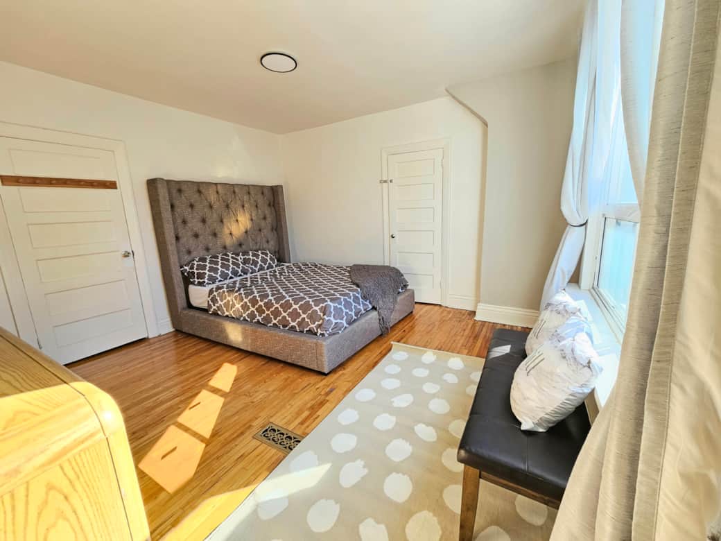 Room 1