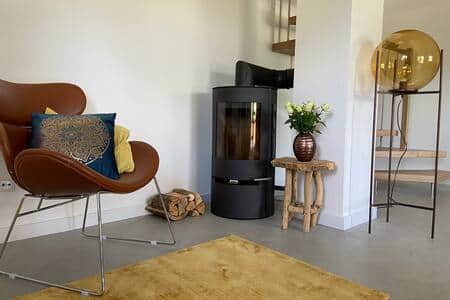 Der Kamin für eure kuschelige Winterabende. Das Holz gibt es gratis dazu.