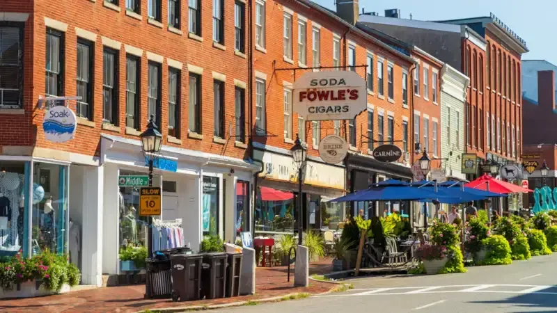 Downtown Newburyport is just across the river!