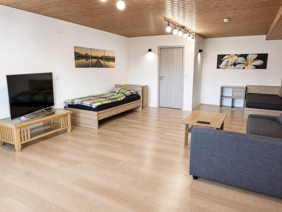 Monteurwohnung Landshut Schlafzimmer mit Einzelbett