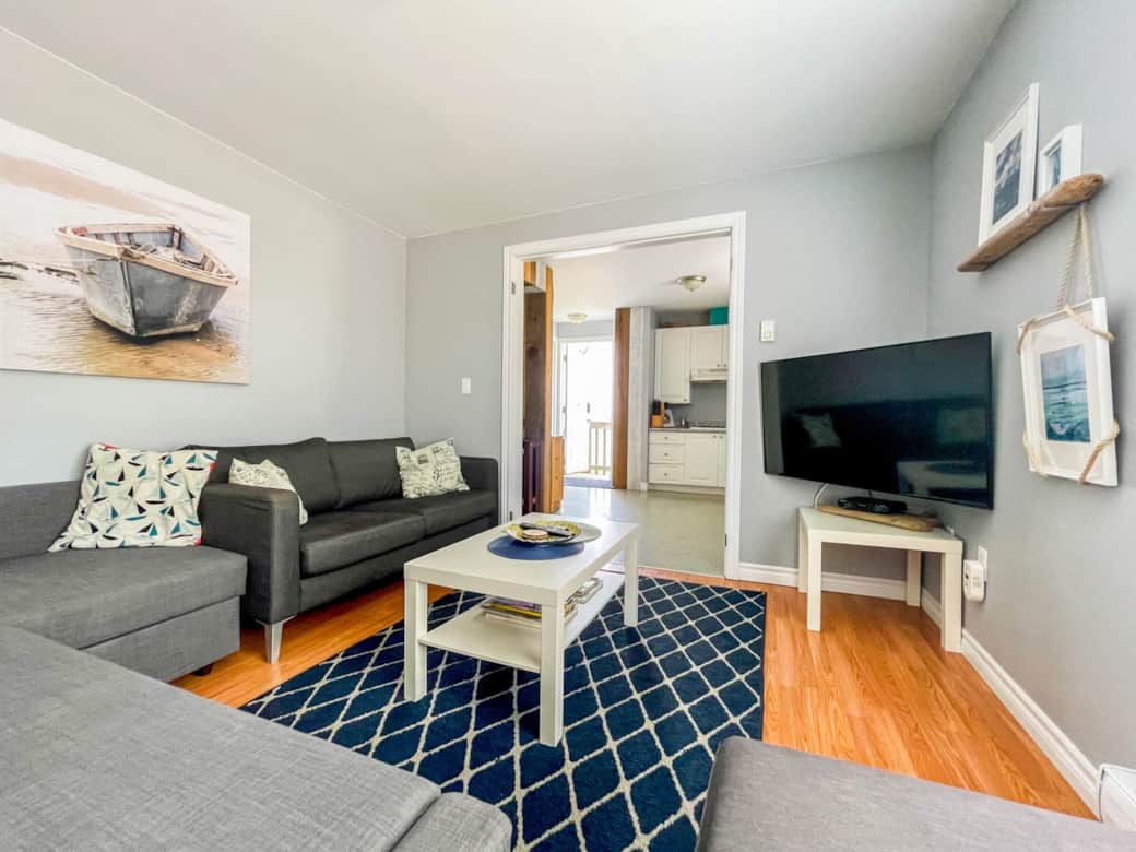 Seaside Shacks Combo Vacation Home in Chéticamp