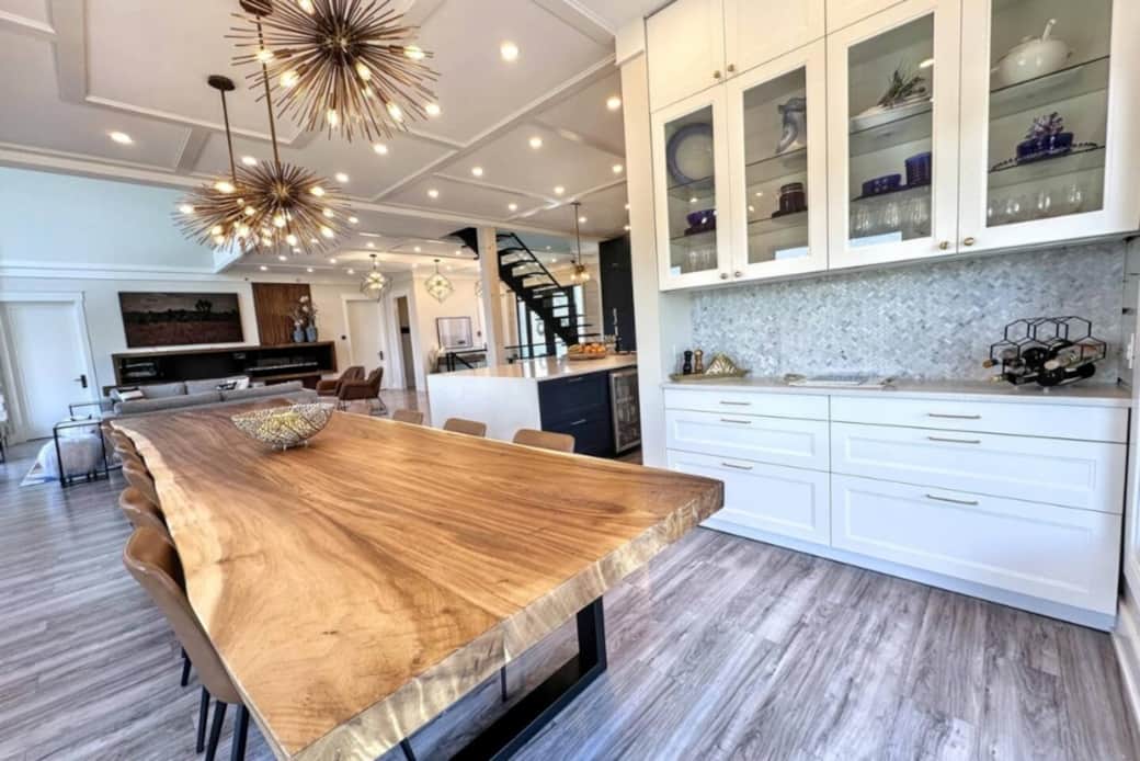 Dinning table