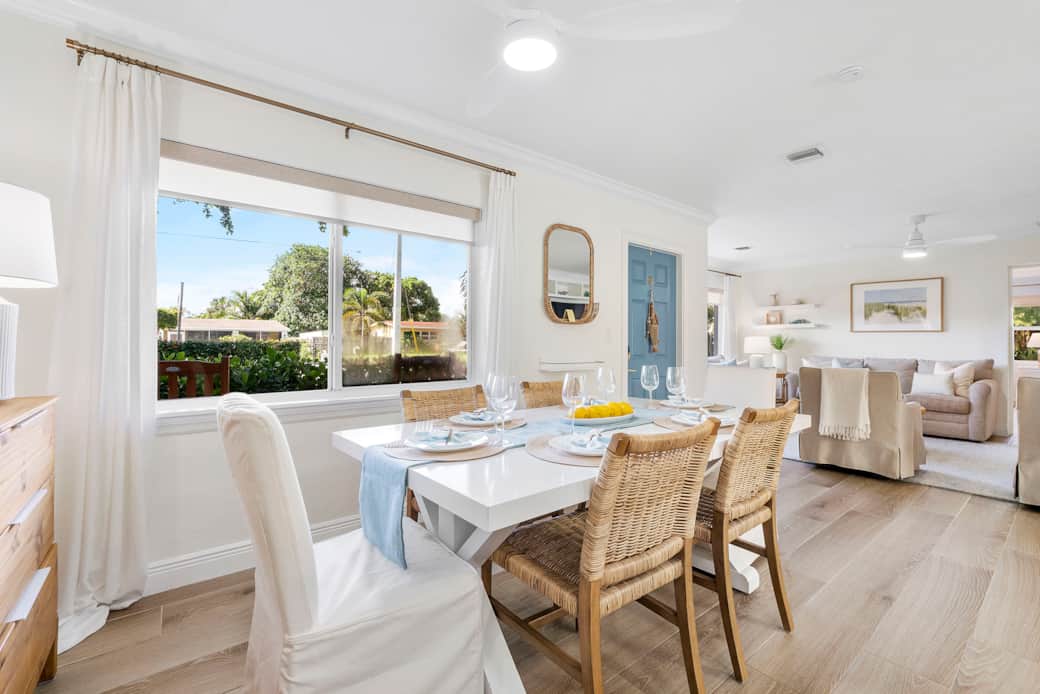 Sea La Vie Dining Area