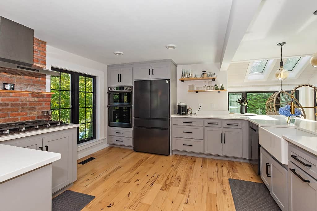 A modern, fully stocked kitchen perfect for extended stays and family cooking. A modern, fully stocked kitchen perfect for extended stays and family cooking.