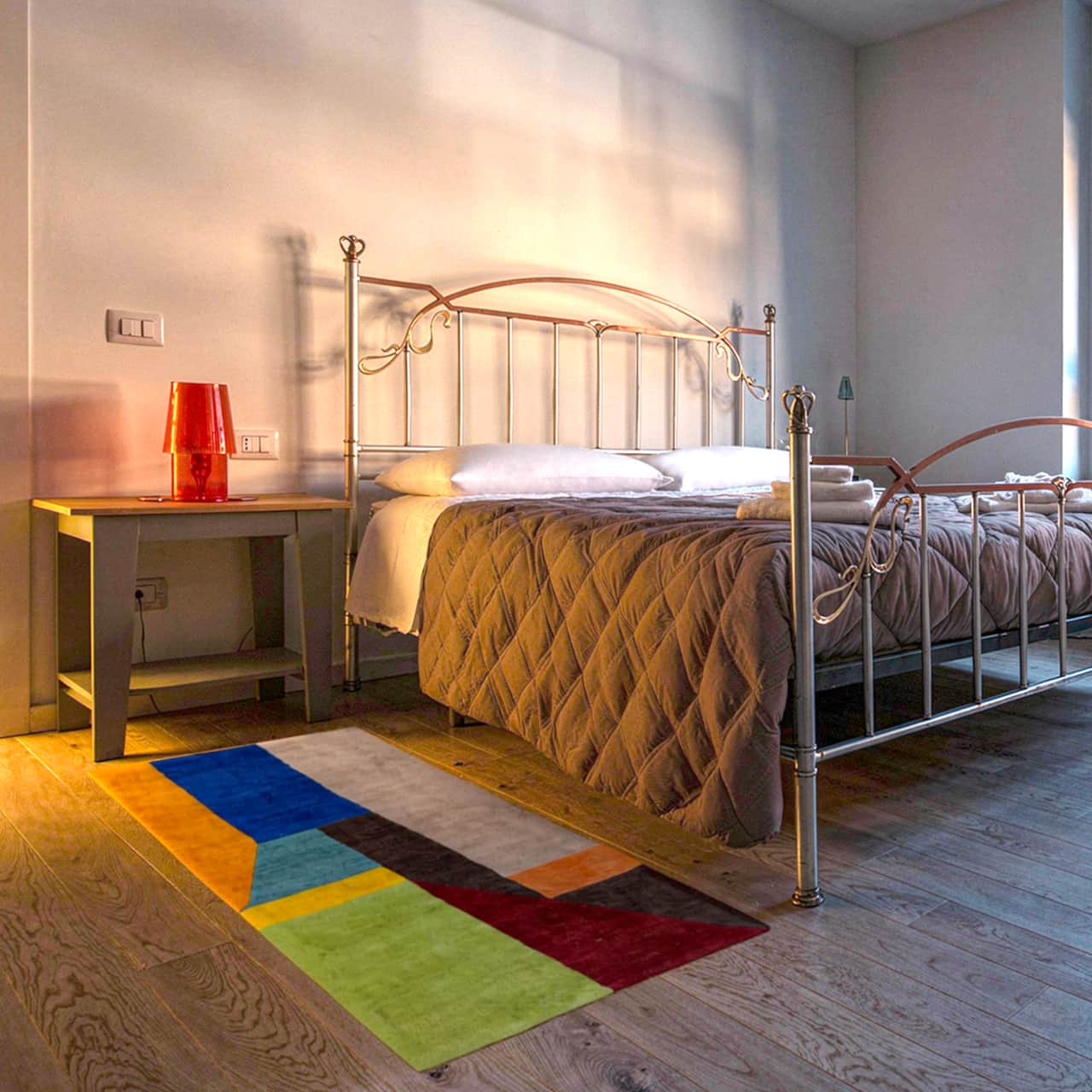 Camera da letto matrimoniale Santo Stefano 7, via di Boccacanale Ferrara