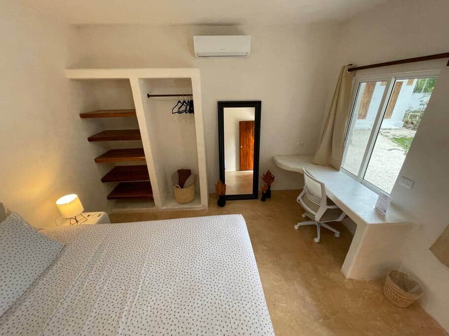 Master Suite 2 w/ closet