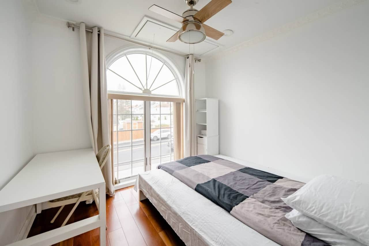 Twin Size Bed