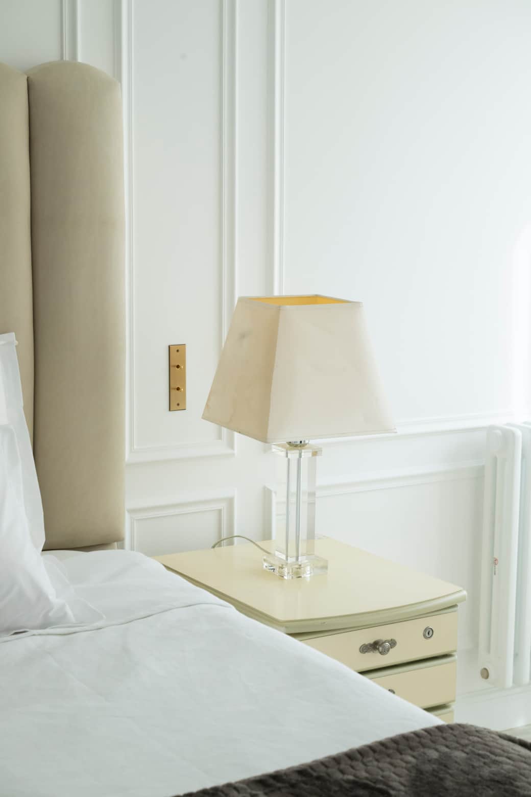 インテリアデザイナーによって採用されたエレガントな什器