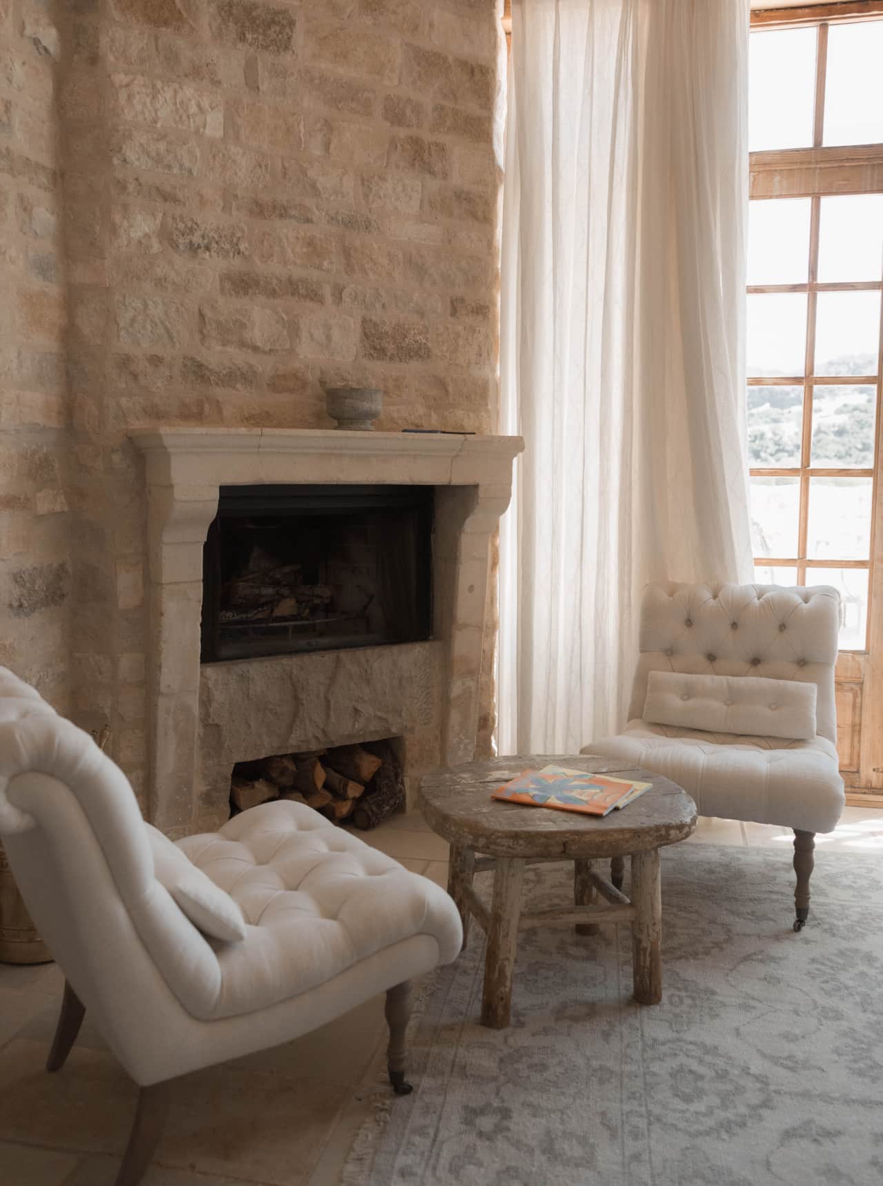Provence Suite - Bedroom - 2d Fl