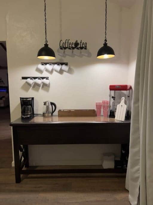 Coffee station fully equipped with Popcorn Maker Coffee station fully equipped with Popcorn Maker