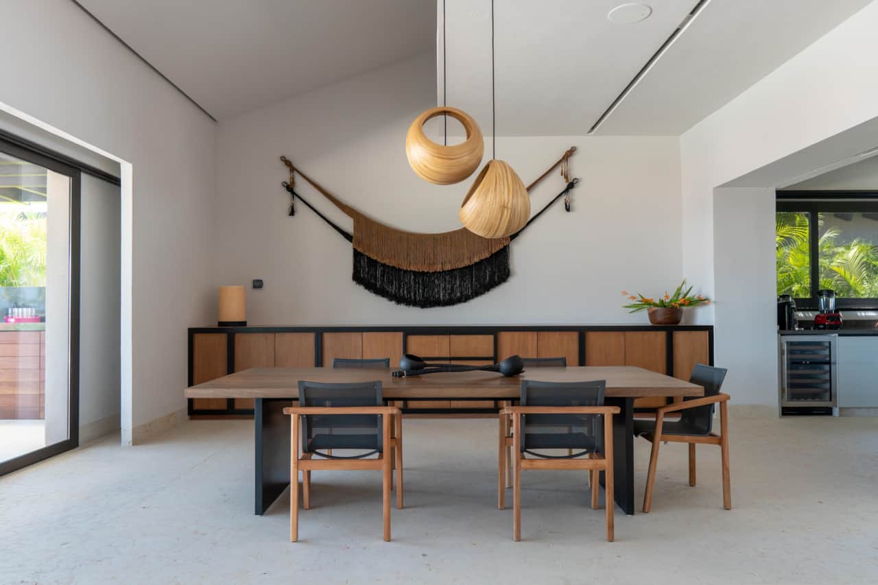 Main Living Room/Dining Room
