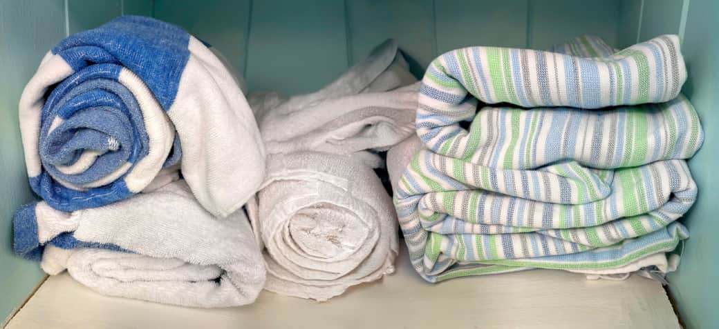 We’ve got you covered with beach towels, face towels, kitchen towels, and shower towels