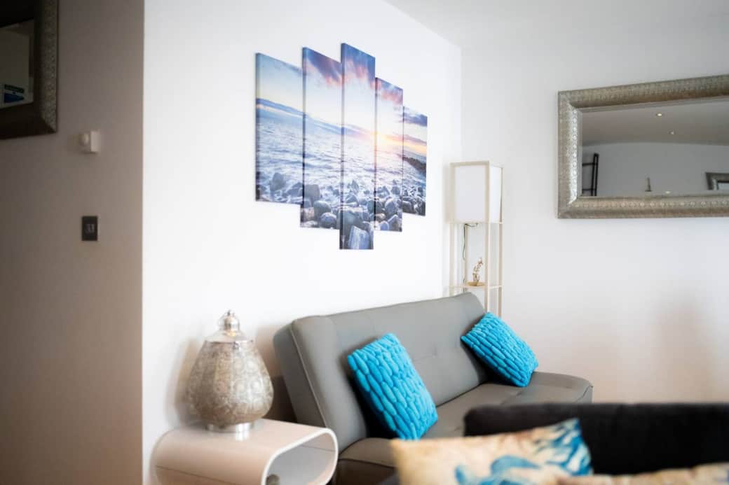 Additional sofa in the lounge, great for reading and relaxing and can be made up to a sofa bed. for 5 guests.
