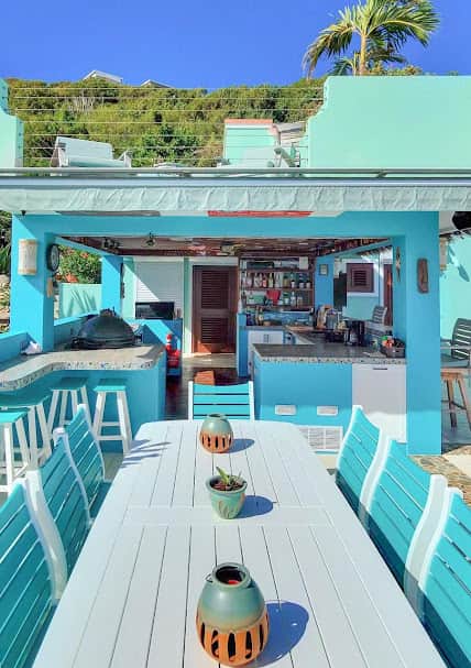 Outdoor Dining Area 1