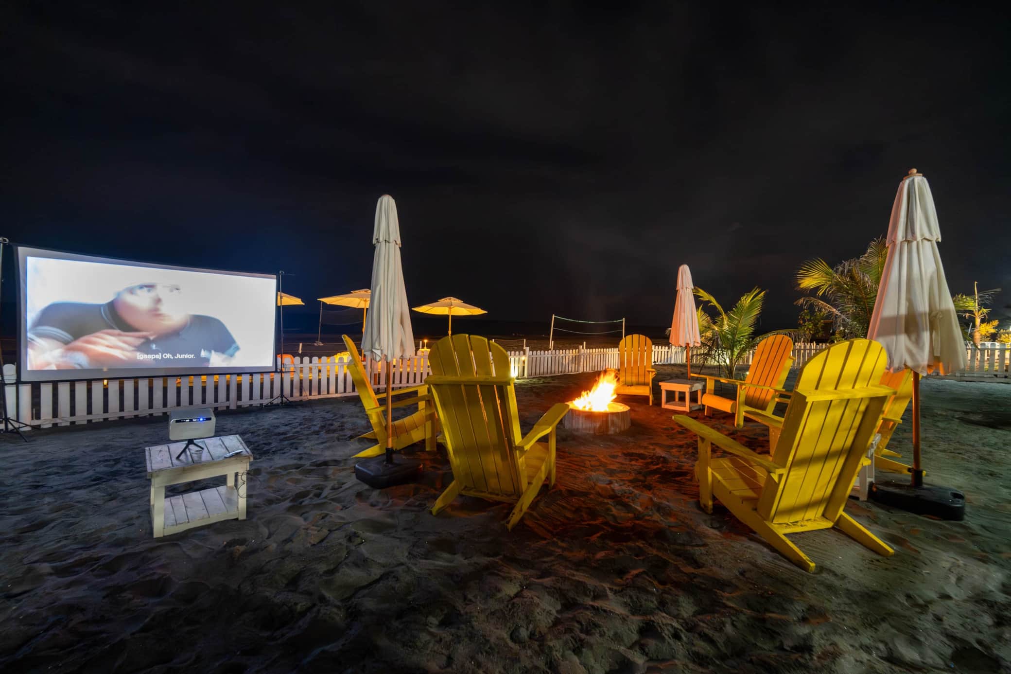 https://l.icdbcdn.com/oh/0618cbf8-b07d-4f09-9010-fe378ccce2c0.jpg?w=2080-12