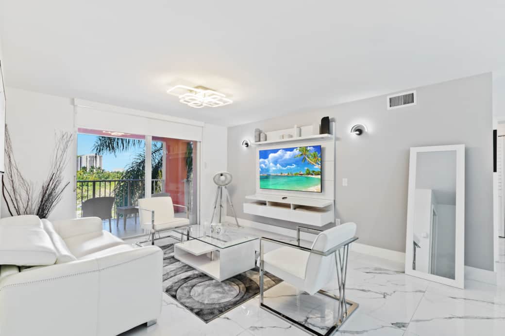 7 print 19877 w country club dr 503