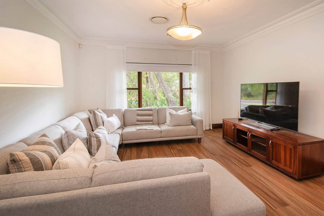 Lounge room