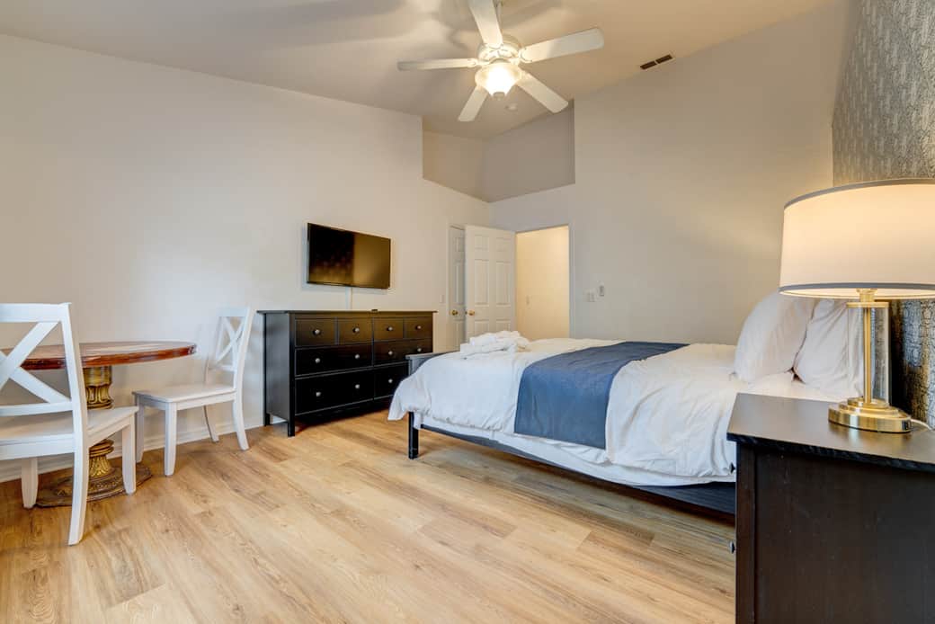 King Bedroom