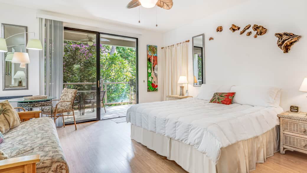 Studio Bedroom 