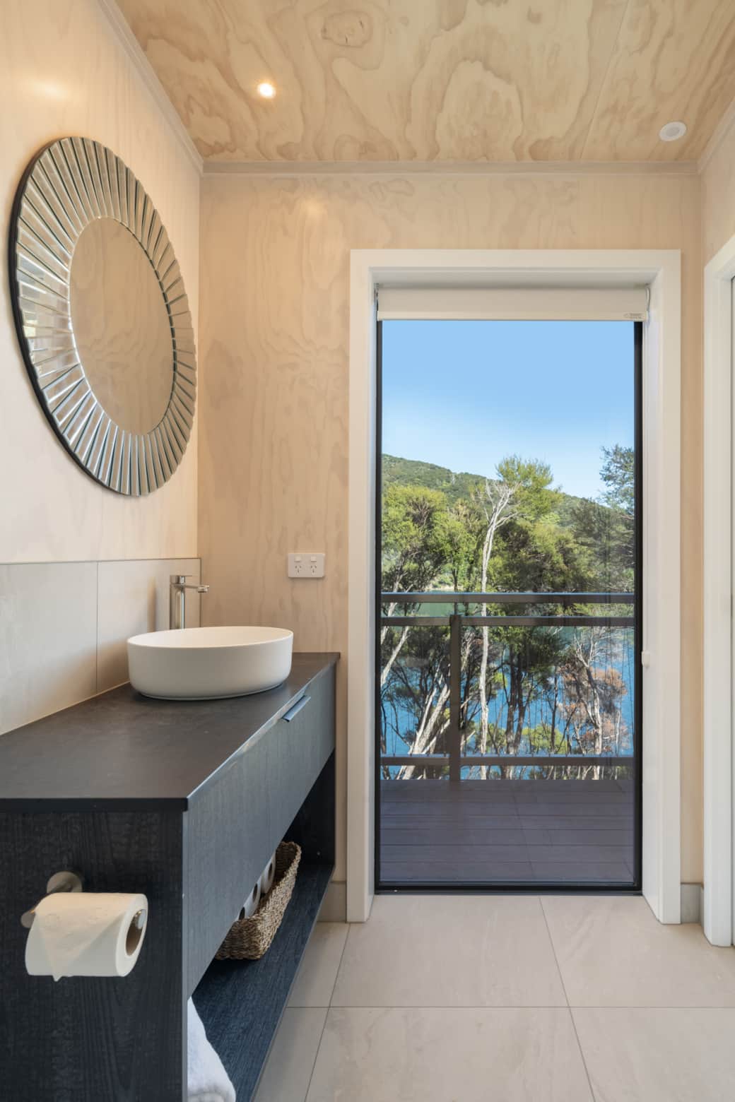 Cove View Cabin Bathroom