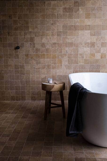 A bathing sanctuary awaits - 2 person bath tub with beautiful Australian amenities A bathing sanctuary awaits - 2 person bath tub with beautiful Australian amenities