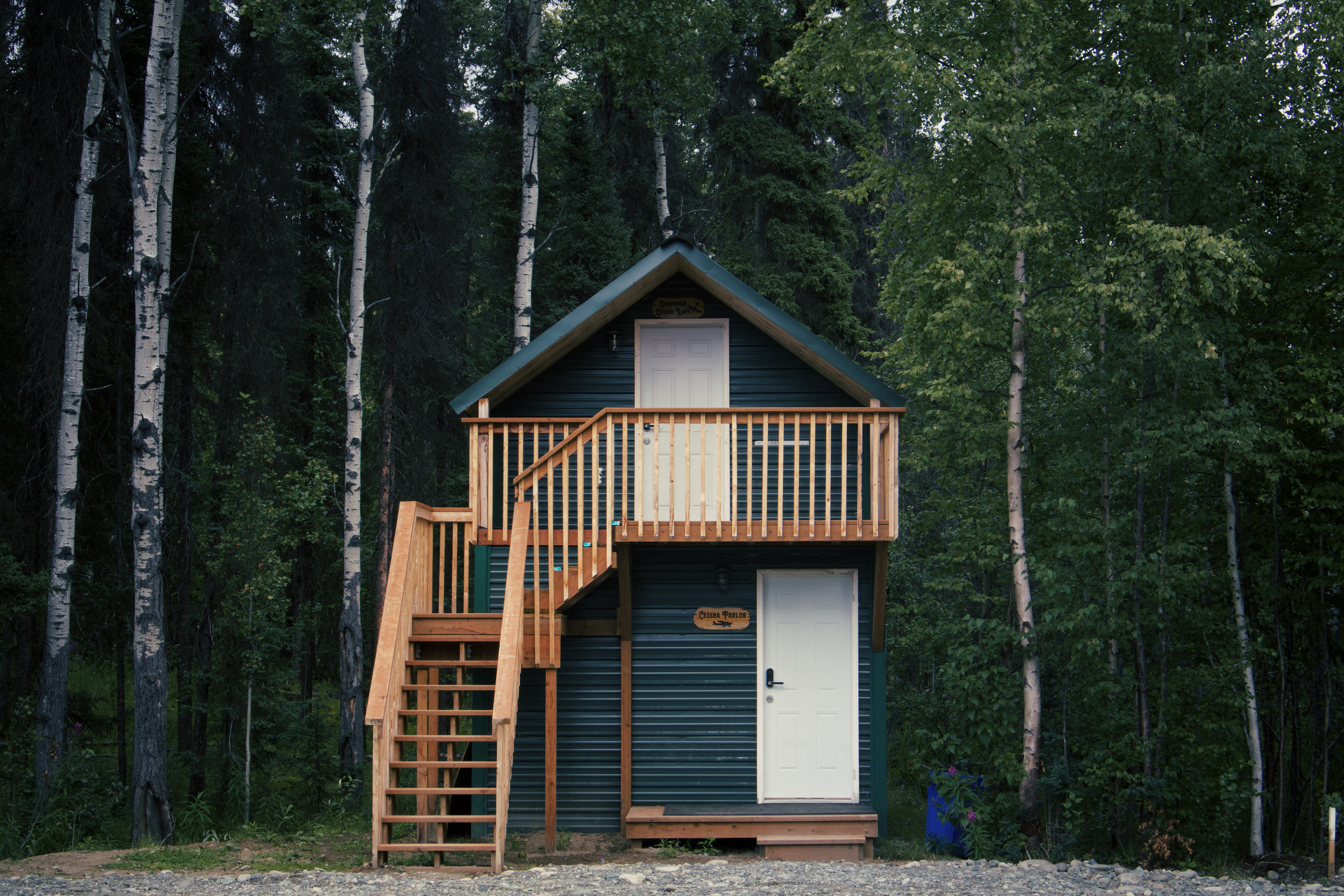 Rustic Willow | Islander Above Cabin