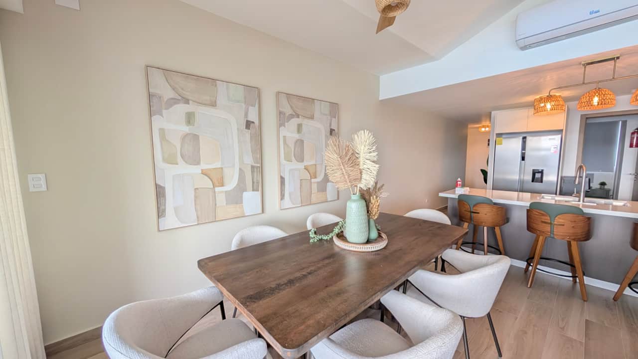 Cana Life Luxury | City Beach - Sky View Dinning Area 