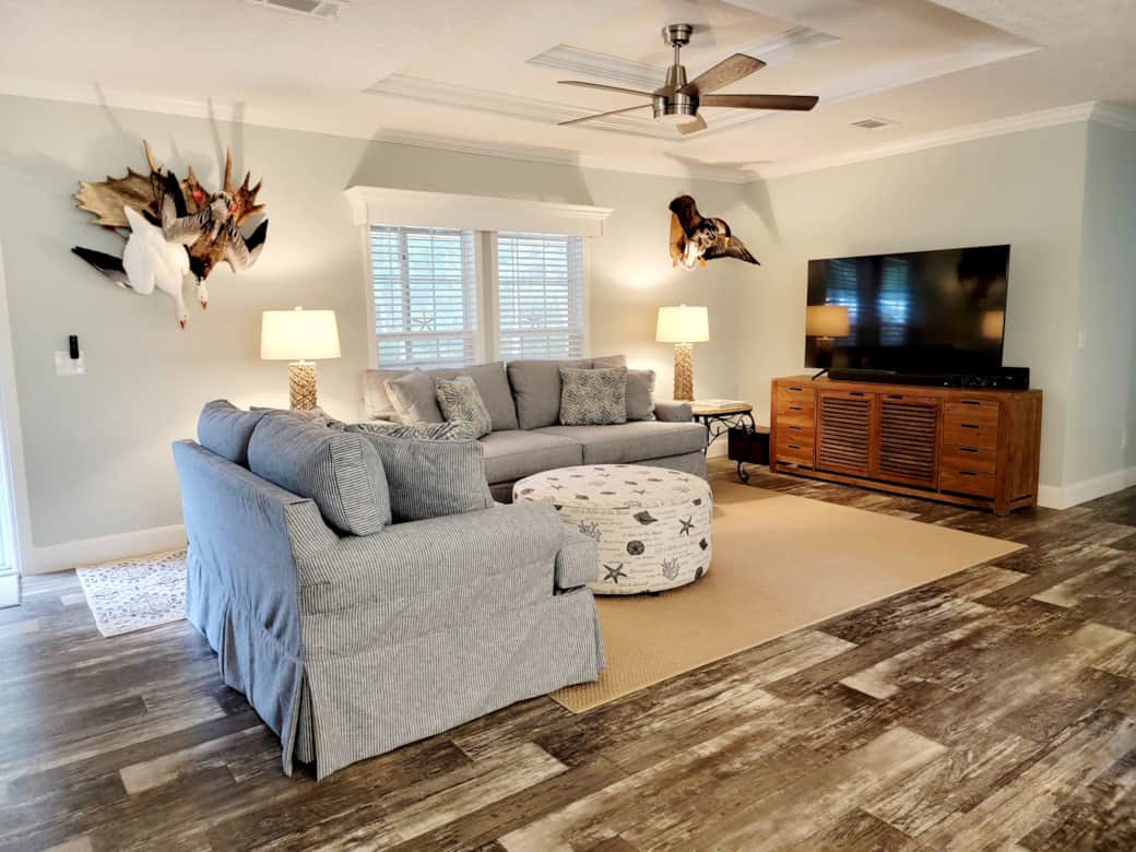 Living Area Living Area