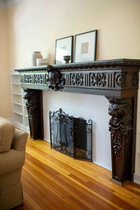 Original wood carved fireplace mantel (non-working fireplace)
Original wood carved fireplace mantel (non-working fireplace)