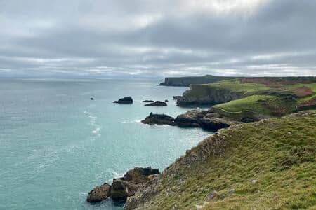 A section of the coastal path near the chalet enroute to Barafundle Bay.