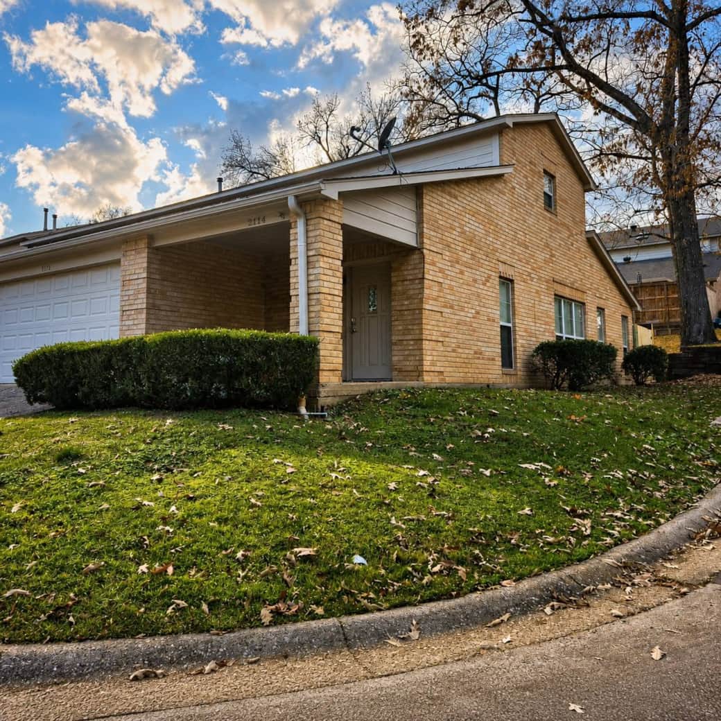 Exterior Exterior