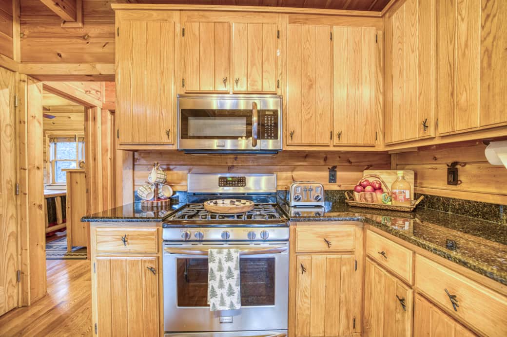 Toaster, oven and microwave for easy cooking