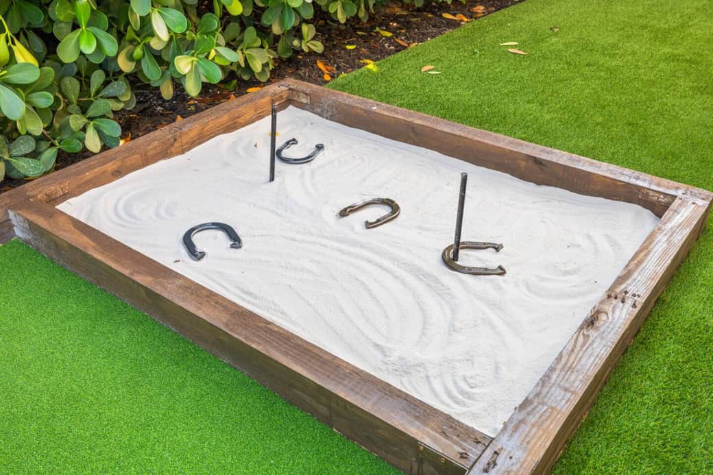 Horseshoe | 2 Player
@lynx.escape