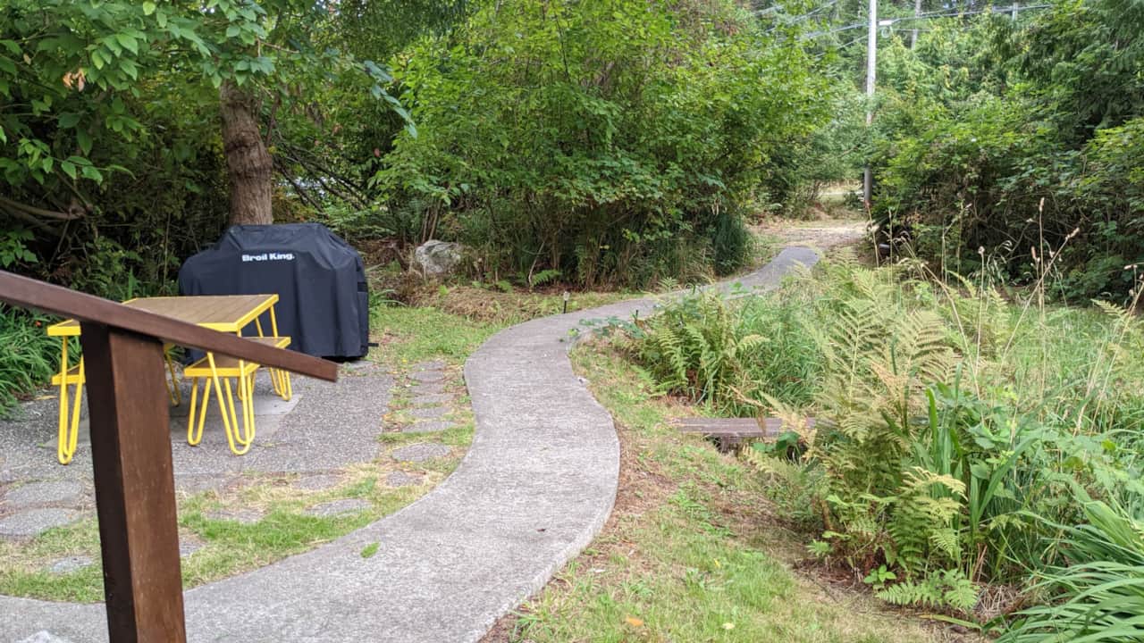 Walkway from parking area