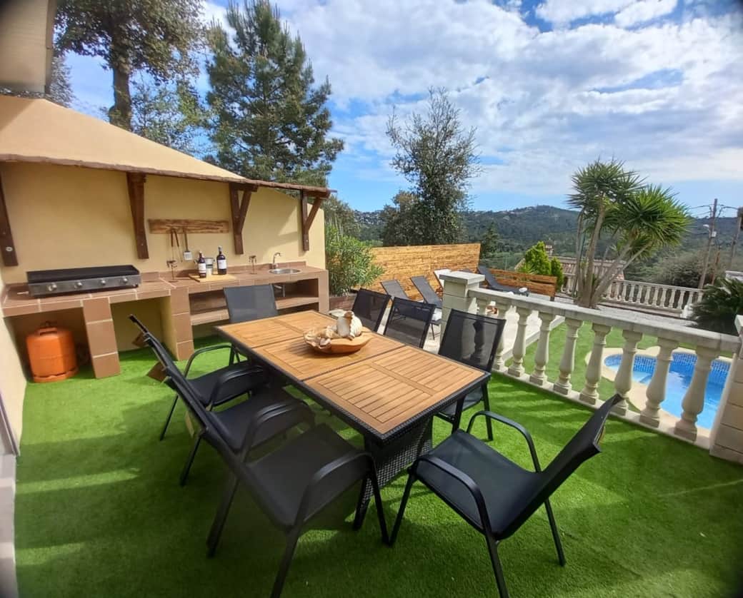 WhatsApp Image 2026-04-19 at 19.05