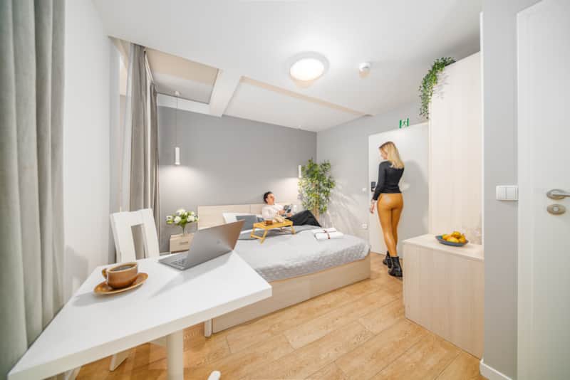 Apartment 3