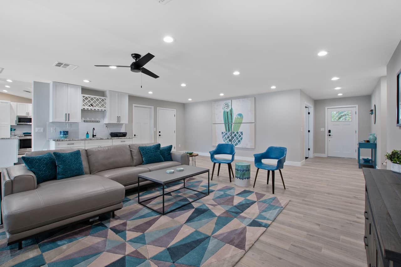 Living Room includes a printer for those working remotely!