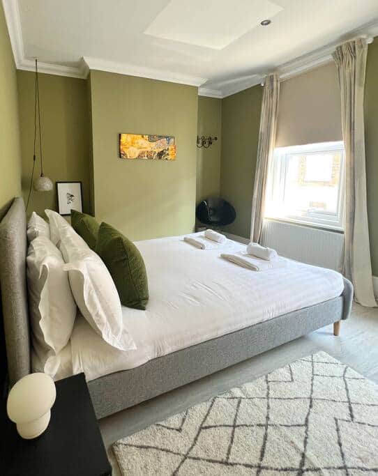 Master bedroom with on suite bathroom, 1st floor