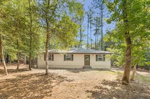 Sam rayburn lake rental front exterior