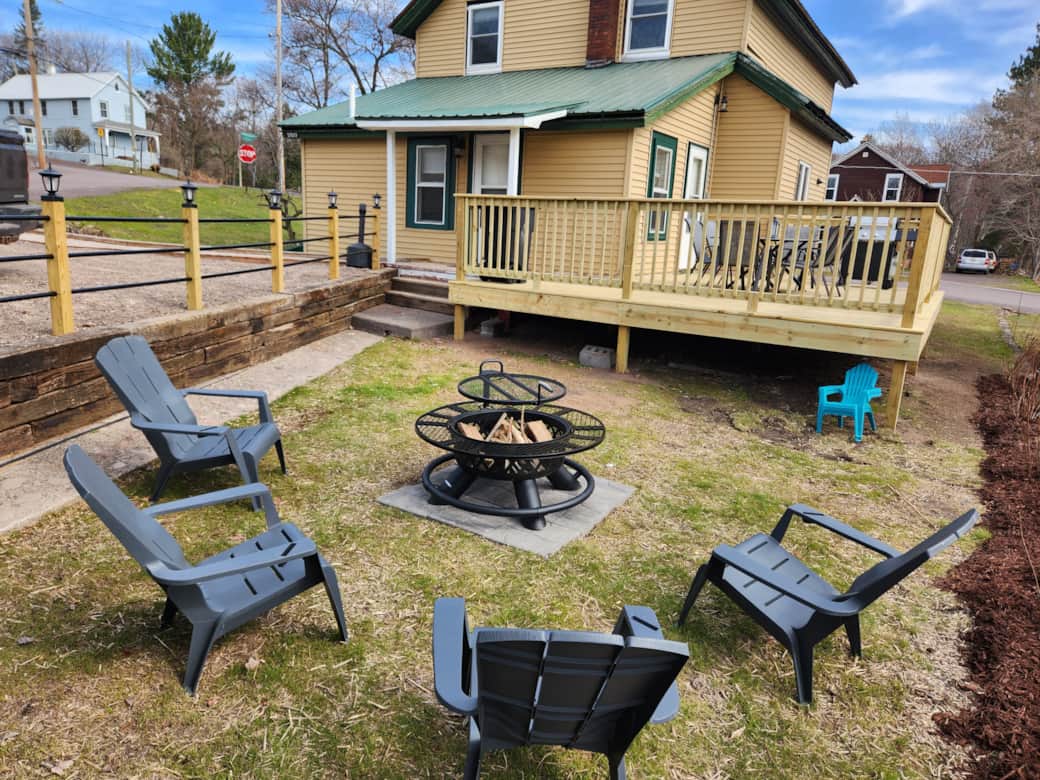 Back yard firepit