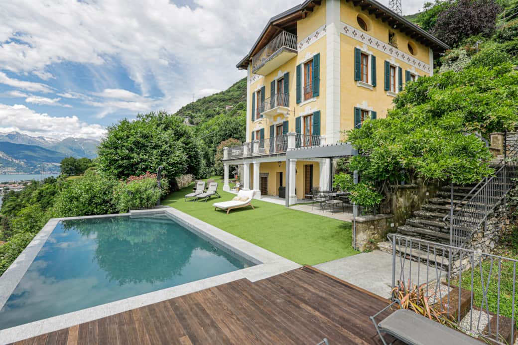 House and private pool