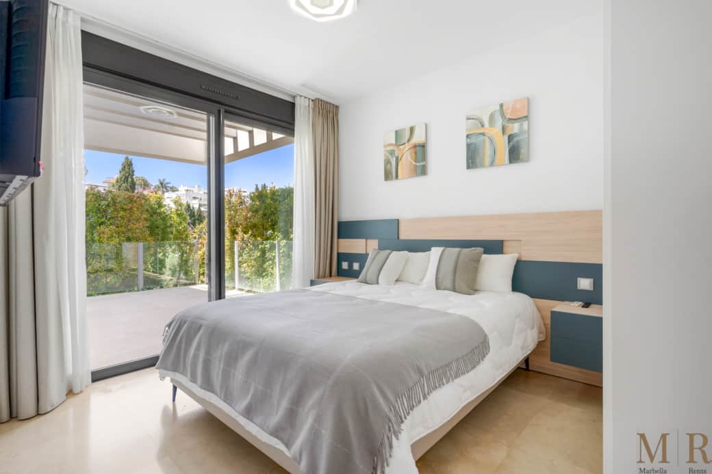 Comfortable bedroom.